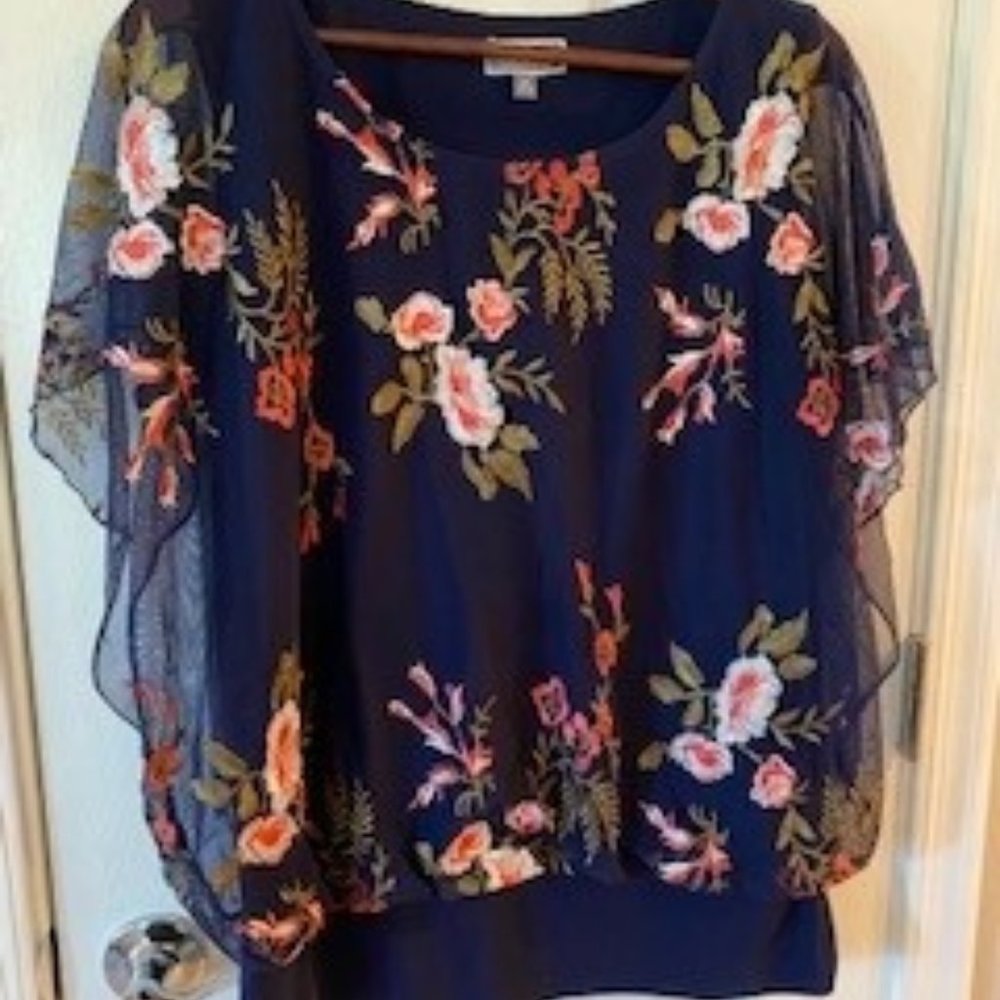 Navy Floral Blouse